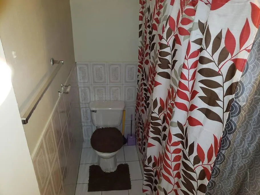 Queste Ochi Town House Ocho Rios 0*,